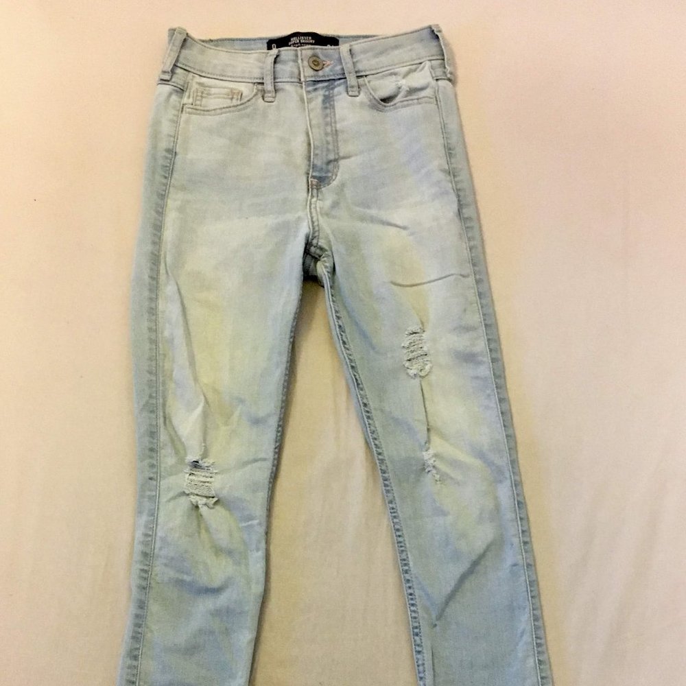 Hollister Ripped Skinny Jeans